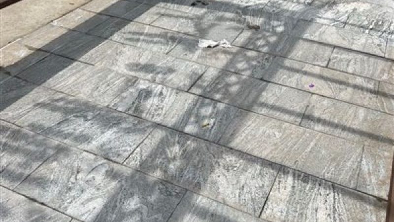 抛光粉是石材翻新抛光过程中不可或缺的材料。根据成分和作用，抛光粉可分为以下几类：